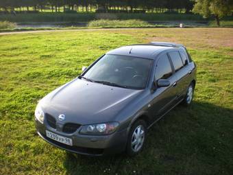 2003 Nissan Almera Photos