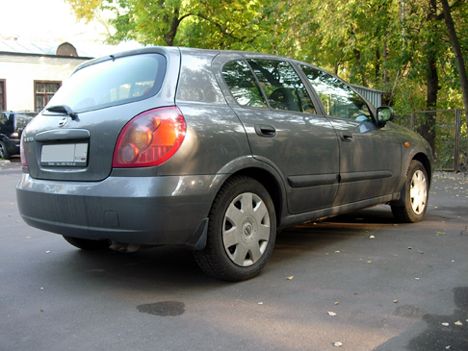 2004 Nissan Almera