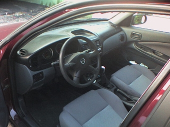 Nissan Almera