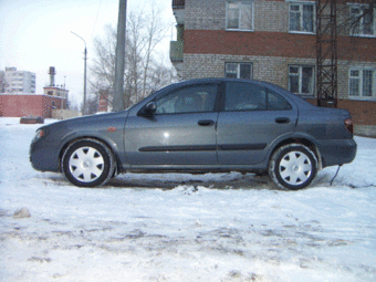 2004 Nissan Almera