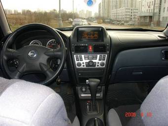 2004 Nissan Almera