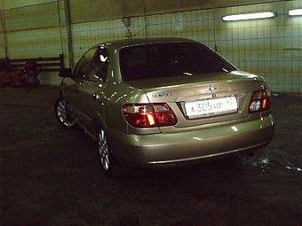 2004 Nissan Almera Photos