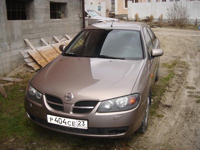 2004 Nissan Almera