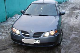 2004 Nissan Almera Pictures