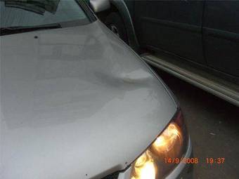 2004 Nissan Almera Photos