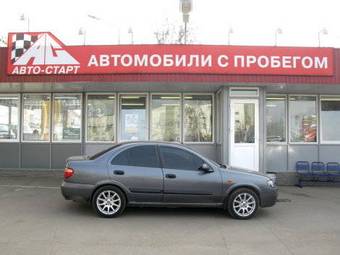 2004 Nissan Almera Pictures