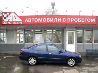 2004 Nissan Almera Images