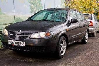 2004 Nissan Almera Pics