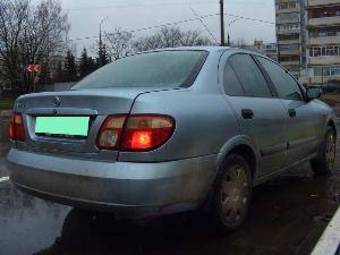 2004 Nissan Almera Photos