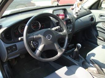 2004 Nissan Almera Wallpapers