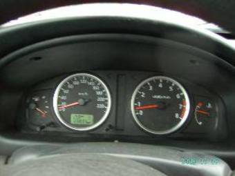 2004 Nissan Almera Photos