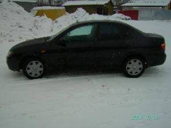 2004 Nissan Almera Pictures
