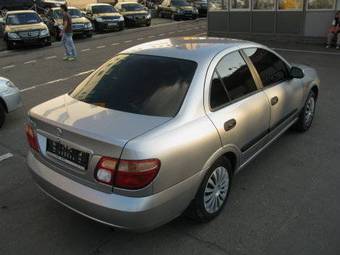 2004 Nissan Almera Wallpapers