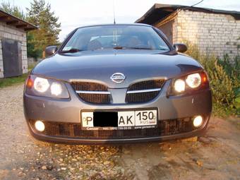 2004 Nissan Almera Photos