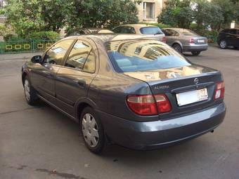 2004 Nissan Almera Photos