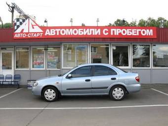 2004 Nissan Almera Pictures