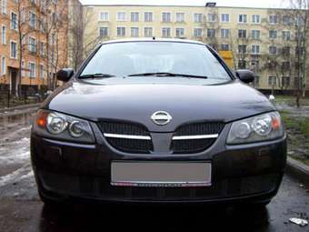 2005 Nissan Almera Pictures