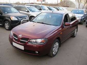 2005 Nissan Almera Photos