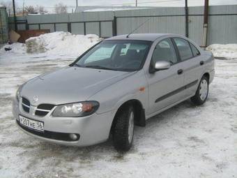 2005 Nissan Almera Pictures