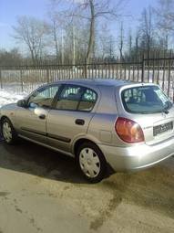 2005 Nissan Almera Photos