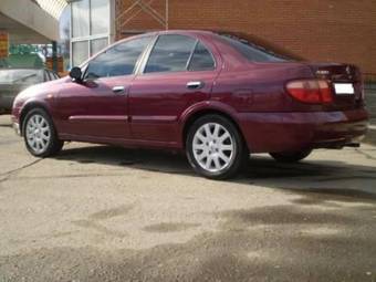 2005 Nissan Almera Photos