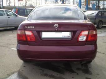 2005 Nissan Almera Pictures