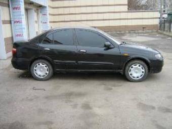 2005 Nissan Almera Photos