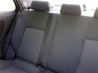 2005 Nissan Almera Images