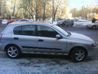 2005 Nissan Almera Photos
