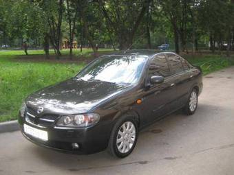 2005 Nissan Almera Photos