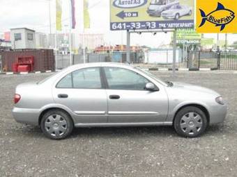 2005 Nissan Almera Photos