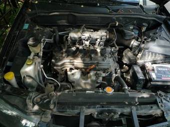 2005 Nissan Almera Pictures
