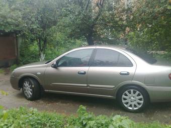 2005 Nissan Almera Photos