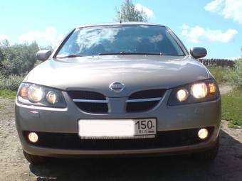 2005 Nissan Almera Pictures