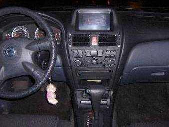 2005 Nissan Almera Photos