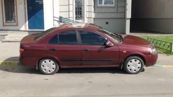 2005 Nissan Almera Pictures