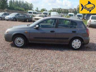 2005 Nissan Almera Pictures