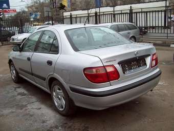 2006 Nissan Almera Photos
