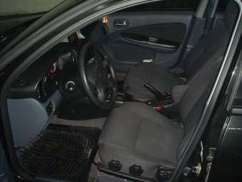 2006 Nissan Almera Photos