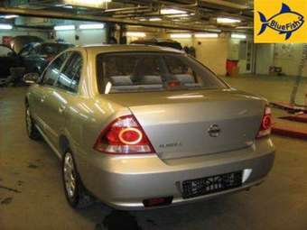 2006 Nissan Almera Pictures