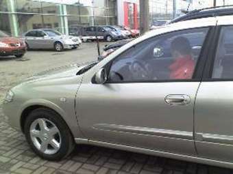 2006 Nissan Almera Pictures