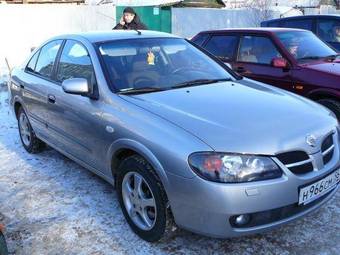 2006 Nissan Almera Photos