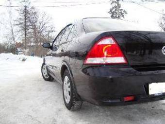 2006 Nissan Almera Pictures