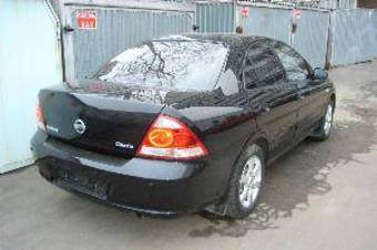 2006 Nissan Almera Photos