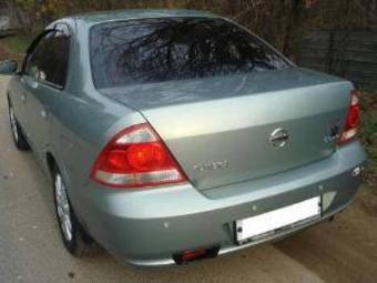 2006 Nissan Almera Pictures