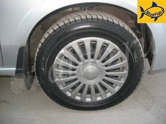 2006 Nissan Almera Pics