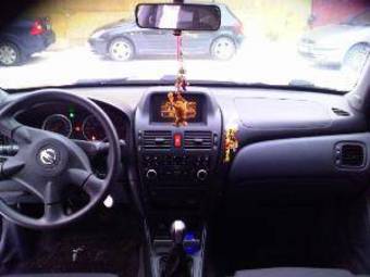 2006 Nissan Almera Photos