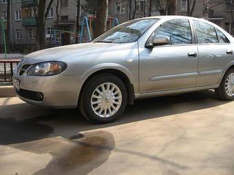 2006 Nissan Almera Pictures