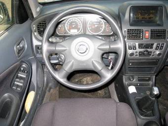 2006 Nissan Almera Pics