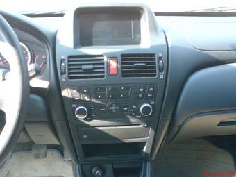 2006 Nissan Almera Pictures